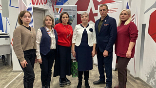 Орден Мужества, полученный посмертно, передали матери погибшего бойца.