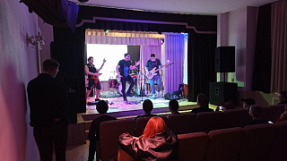 «MONKONO» отмечает День Рок-н-ролла