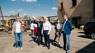 В рамках партпроекта «Городская среда» Единой России Максим Красноцветов оценил работу МКУ «Лесной»