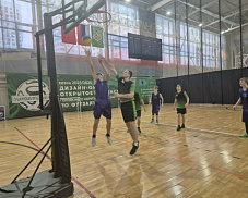 Школьная лига по стритболу проходит во Дворце спорта «Пушкино»