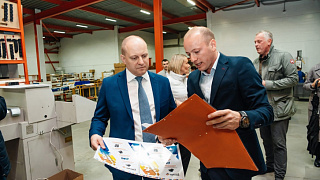 Глава округа Максим Красноцветов посетил предприятие «Пластик Он Лайн»
