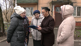 Проходят встречи с жителями в формате выездного обхода территорий, вынесенных на голосование по благоустройству