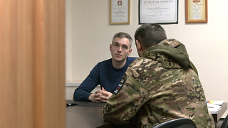 Участнику СВО передали детектор дронов